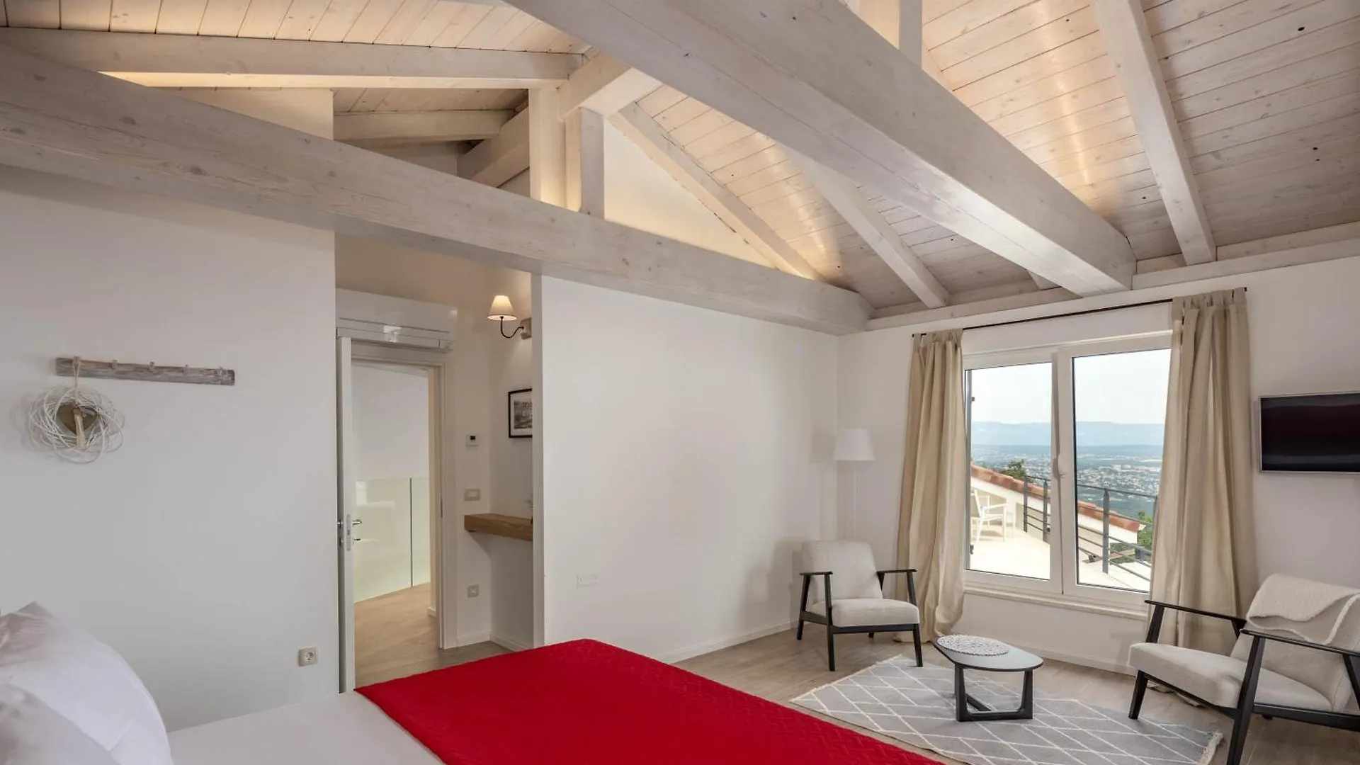 Luxury Villa Dana Indoor Pool And Sauna - Happy Rentals Icici
