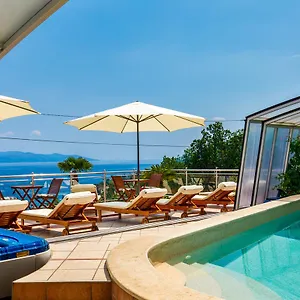 Roses & Wellness Apartment